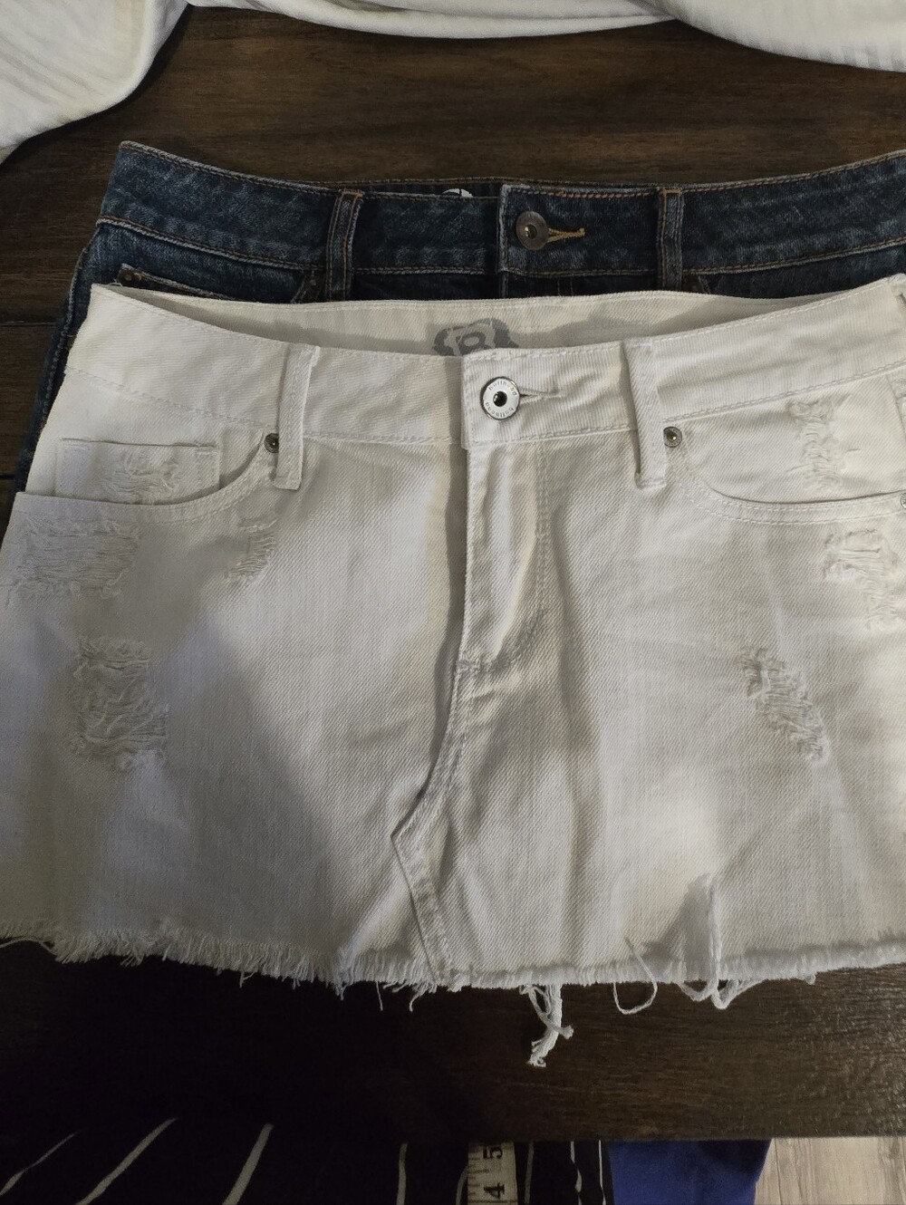 2 Bullhead jean skirt Nwot size 5